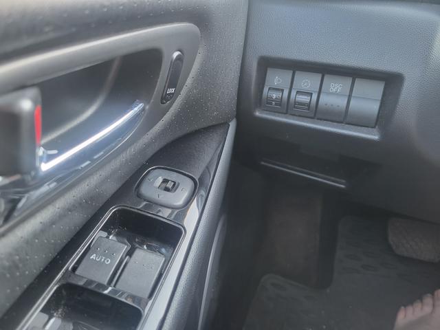 Photo of 2008 White Mazda Mazda3