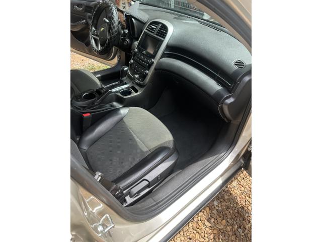 Photo of 2015 Gold Chevrolet Malibu