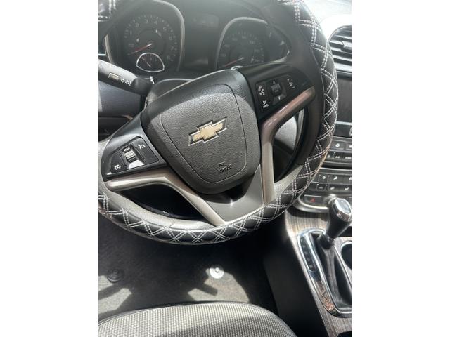 Photo of 2015 Gold Chevrolet Malibu