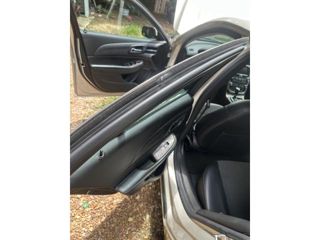 Photo of 2015 Gold Chevrolet Malibu