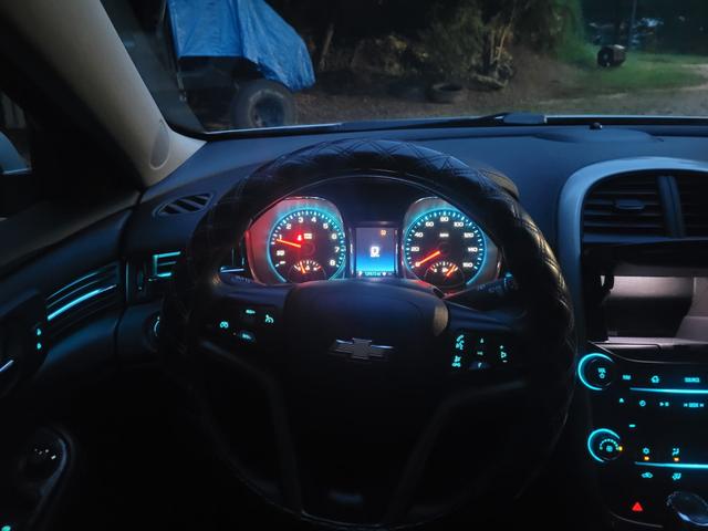 Photo of 2015 Gold Chevrolet Malibu