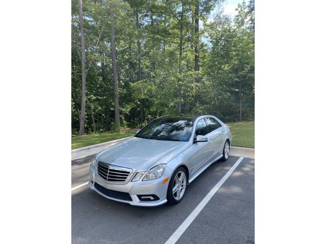 Photo of 2011 Silver Mercedes-Benz E-Class
