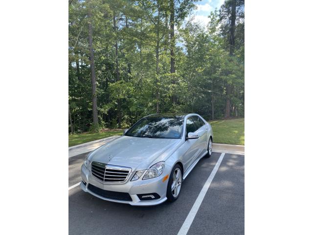 Photo of 2011 Silver Mercedes-Benz E-Class