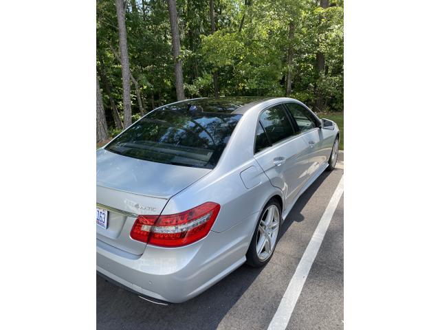 Photo of 2011 Silver Mercedes-Benz E-Class