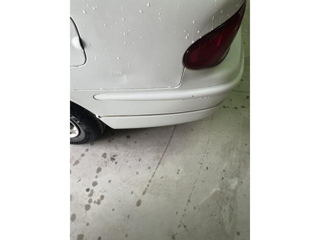 Photo of 2000 White Buick Regal