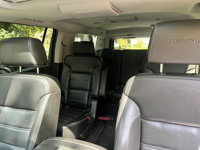 Photo of 2017 White GMC Yukon XL