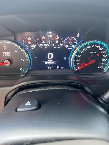 Photo of 2017 White GMC Yukon XL