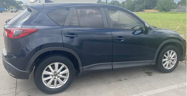 Photo of 2016 Blue Mazda CX-5