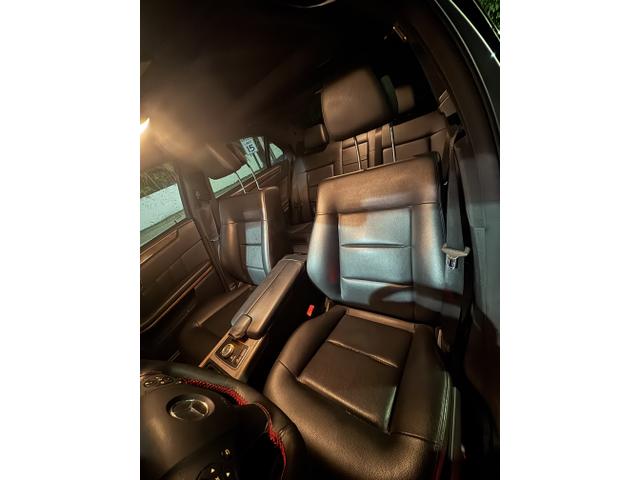 Photo of 2010 Silver Mercedes-Benz E-Class