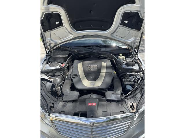 Photo of 2010 Silver Mercedes-Benz E-Class
