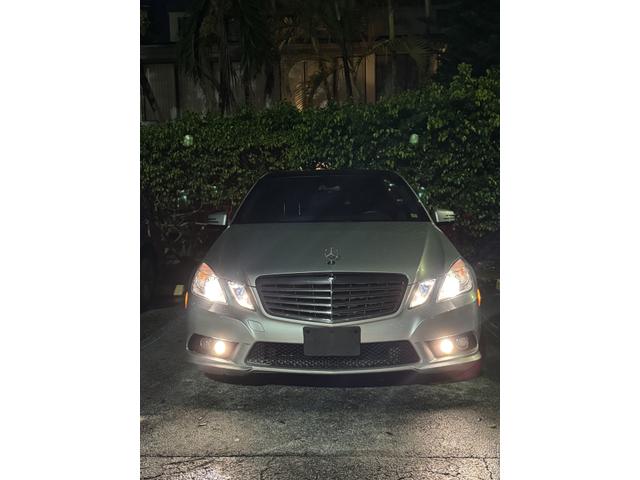 Photo of 2010 Silver Mercedes-Benz E-Class