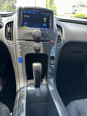 Photo of 2014 Black Chevrolet Volt
