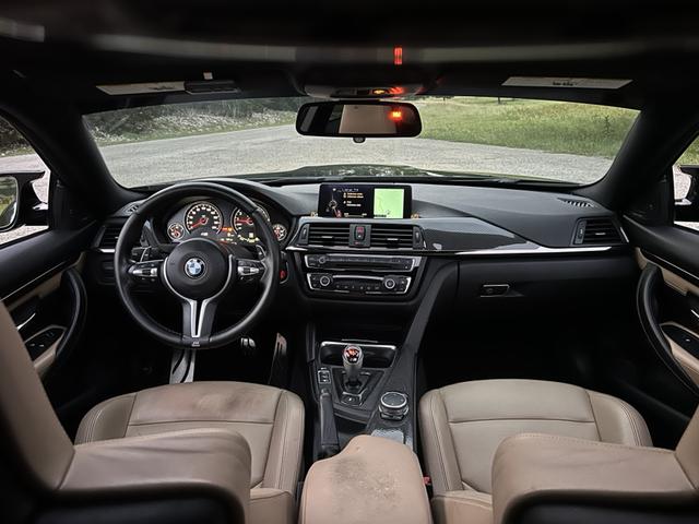 Photo of 2015 Black BMW M4