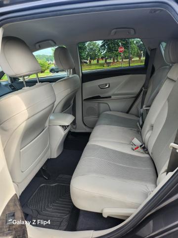 Photo of 2014 Beige Toyota Venza