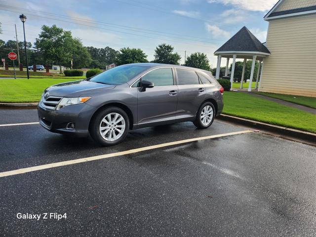 Photo of 2014 Beige Toyota Venza