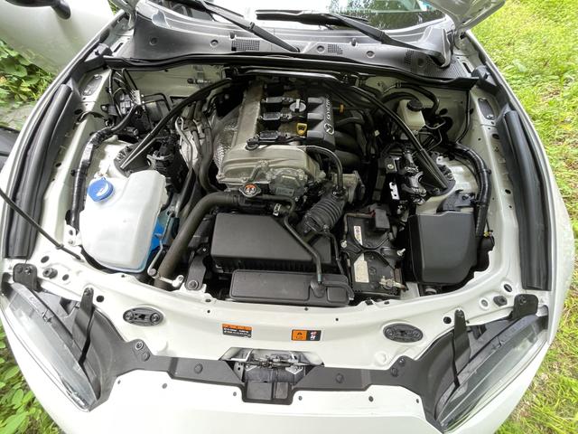 Photo of 2024 White Mazda MX-5 Miata RF