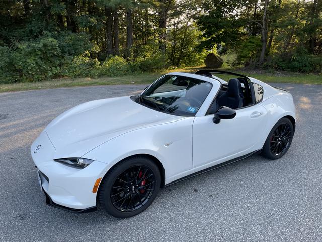 Photo of 2024 White Mazda MX-5 Miata RF