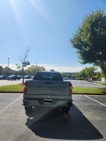 Photo of 2021 Gray Chevrolet Silverado 1500