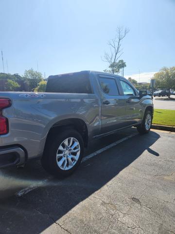Photo of 2021 Gray Chevrolet Silverado 1500