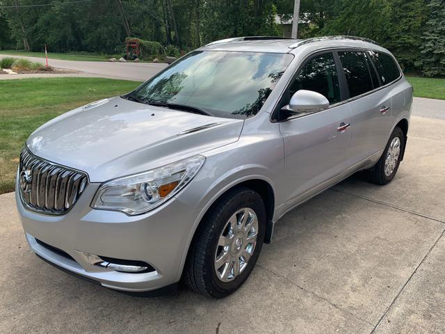 Photo of 2017 Silver Buick Enclave