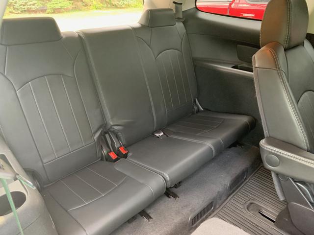 Photo of 2017 Silver Buick Enclave