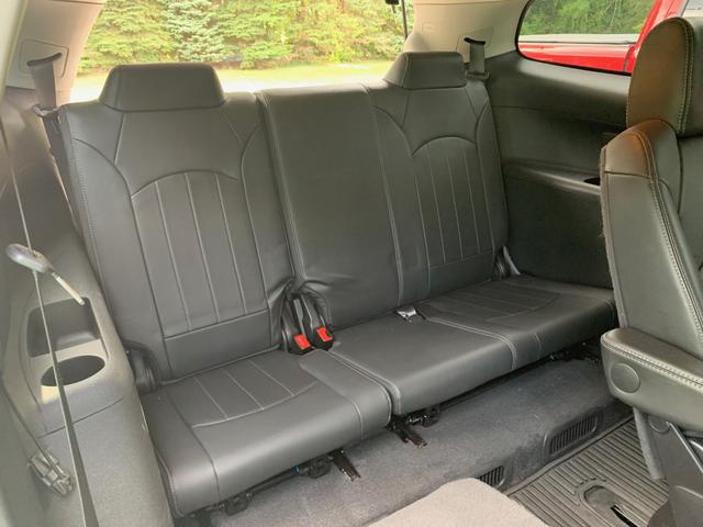 Photo of 2017 Silver Buick Enclave