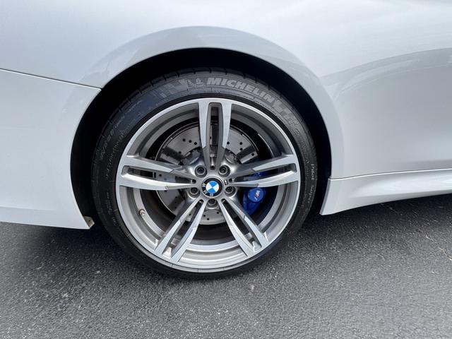 Photo of 2017 White BMW M4