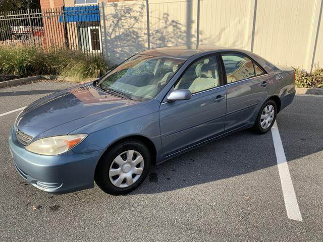 Photo of 2002 Blue Toyota Camry