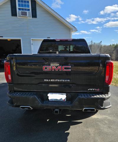 Photo of 2021 Black GMC Sierra 1500