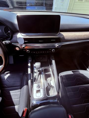 Photo of 2022 Gray Kia Telluride