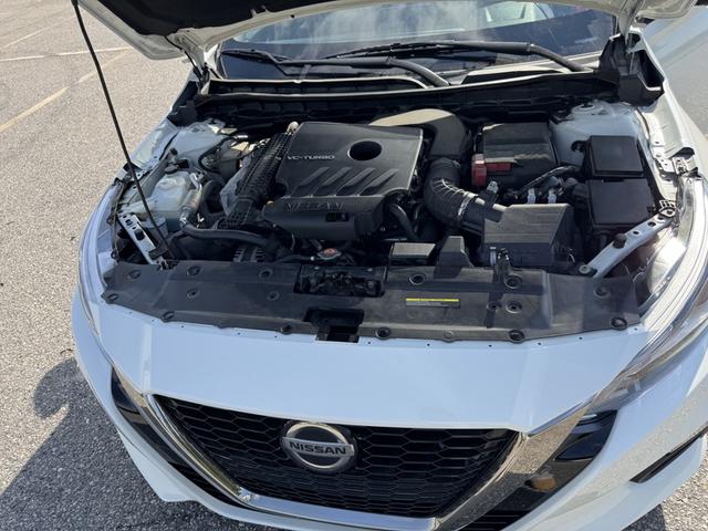 Photo of 2020 White Nissan Altima