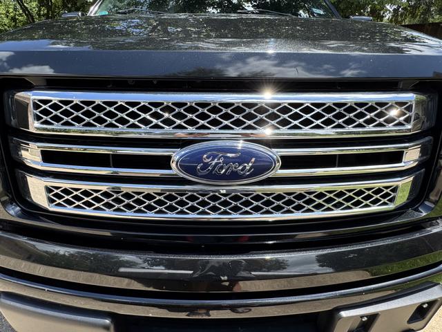Photo of 2013 Black Ford F-150