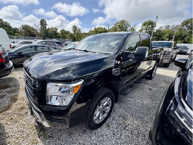 Photo of 2024 Black Nissan Titan