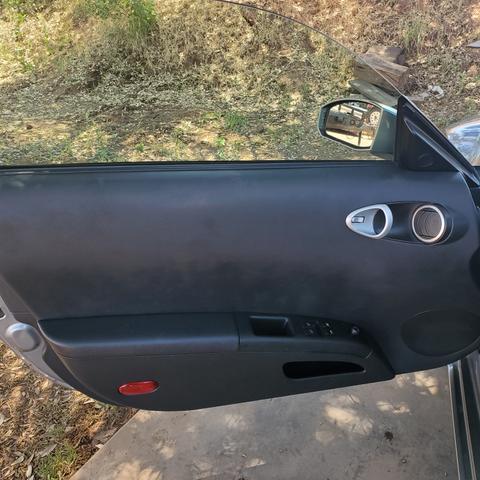 Photo of 2004 Gray Nissan 350Z