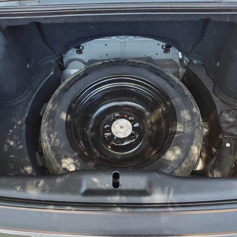 Photo of 2004 Gray Nissan 350Z
