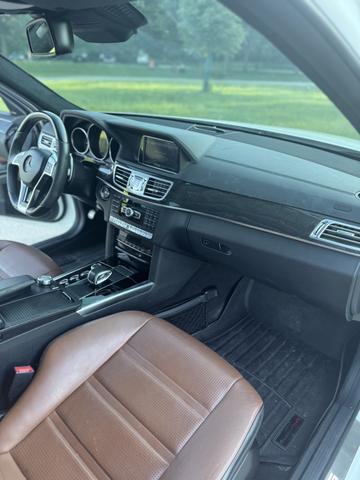 Photo of 2014 White Mercedes-Benz E-Class