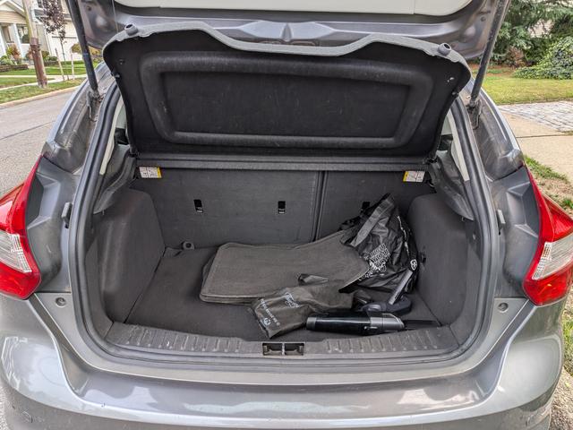 Photo of 2012 Gray Ford Focus