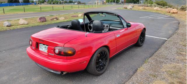 Photo of 1994 Red Mazda MX-5 Miata