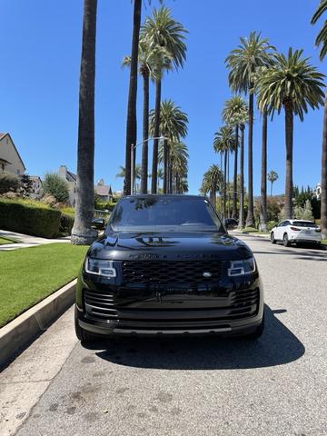 Photo of 2018 Black Land Rover Range Rover