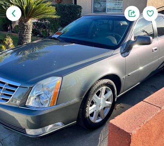Photo of 2007 Silver Cadillac DTS