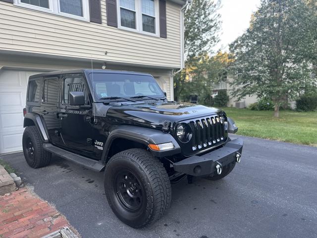 Photo of 2020 Black Jeep Wrangler Unlimited