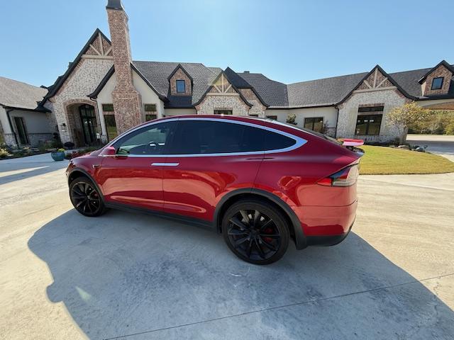 Photo of 2020 Red Tesla Model X