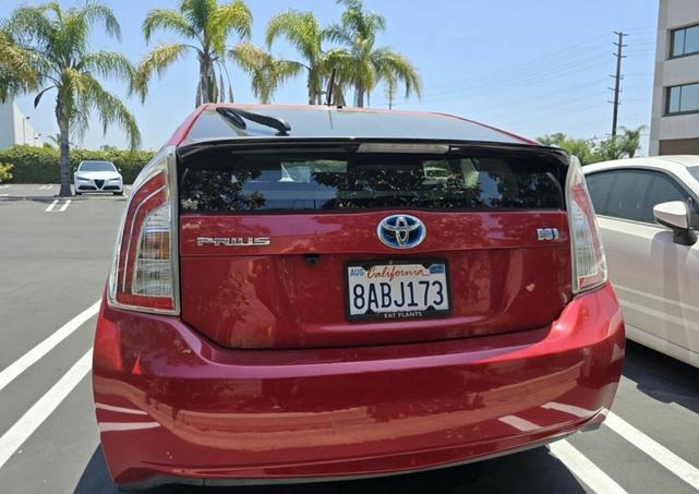 Photo of 2014 Red Toyota Prius