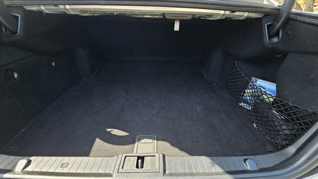Photo of 2007 Silver Mercedes-Benz E-Class