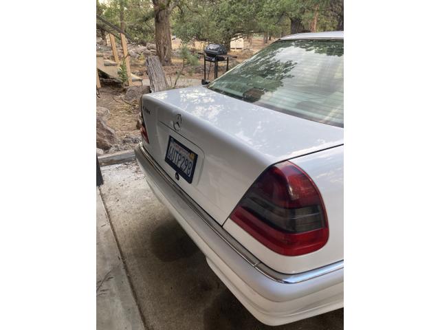 Photo of 1998 White Mercedes-Benz C-Class