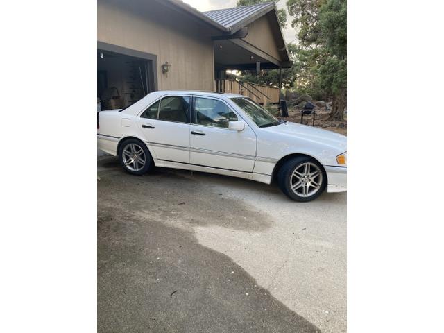Photo of 1998 White Mercedes-Benz C-Class