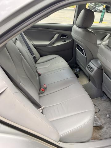 Photo of 2008 Silver Toyota Camry Hybrid