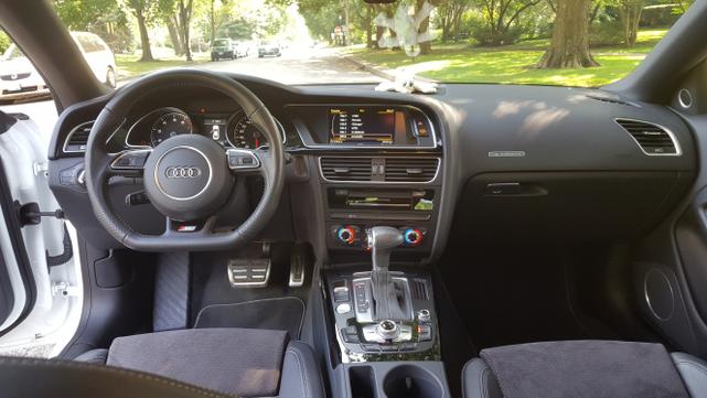 Photo of 2014 White Audi A5