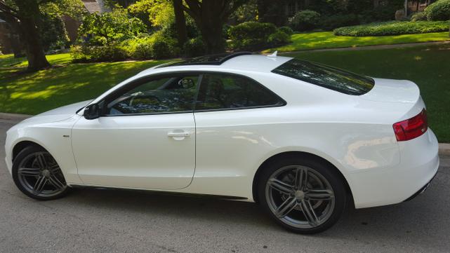 Photo of 2014 White Audi A5