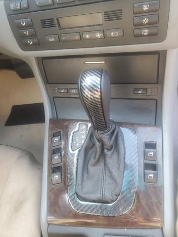 Photo of 2002 Blue BMW 330